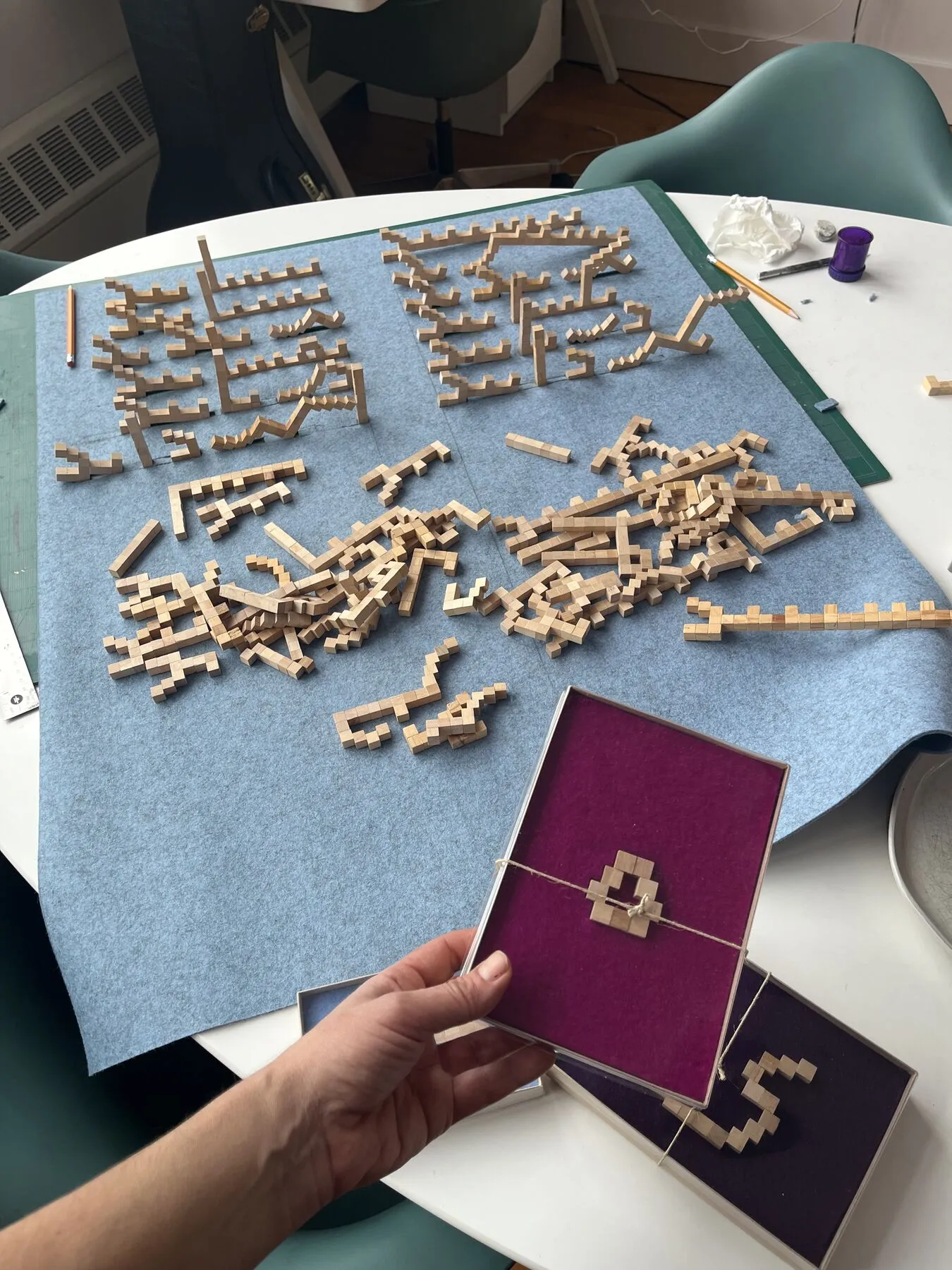 Samanbouyan: 14 Verb Pairs from a Hafez Poem by Golnar Adili